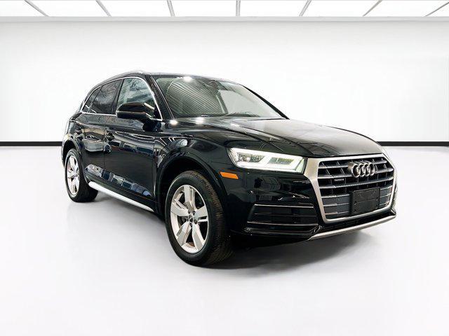 Photo of 2019 Brilliant Black Audi Q5