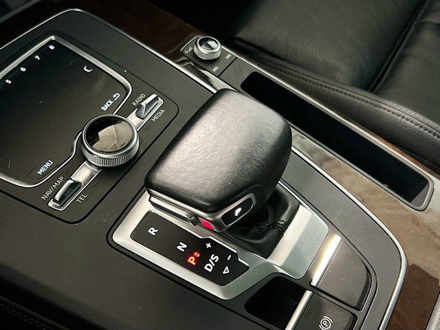 Photo of 2019 Brilliant Black Audi Q5