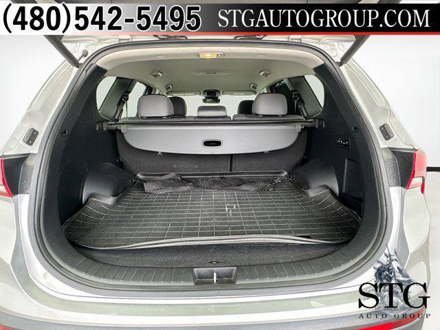 Photo of 2022 Shimmering Silver Hyundai SANTA FE
