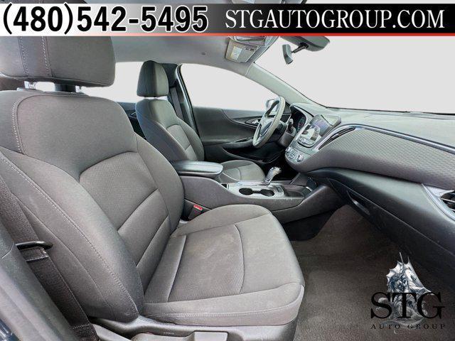 Photo of 2020 Shadow Gray Metallic Chevrolet Malibu