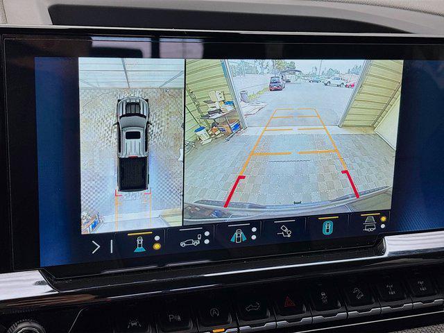 Photo of 2023 Black Chevrolet Silverado 1500