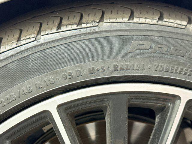Photo of 2021 Mojave Silver Metallic Mercedes-Benz C-Class