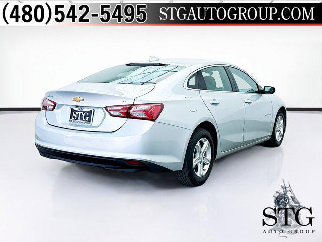 Photo of 2022 Silver Ice Metallic Chevrolet Malibu