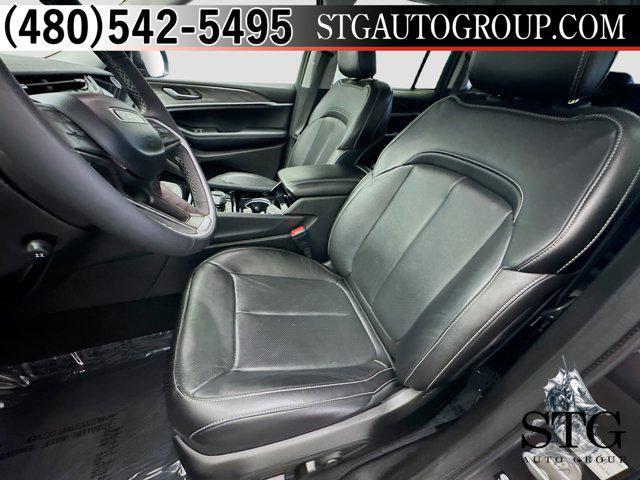 Photo of 2022 Baltic Gray Metallic Clearcoat Jeep Grand Cherokee 4xe