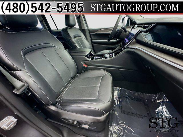 Photo of 2022 Baltic Gray Metallic Clearcoat Jeep Grand Cherokee 4xe