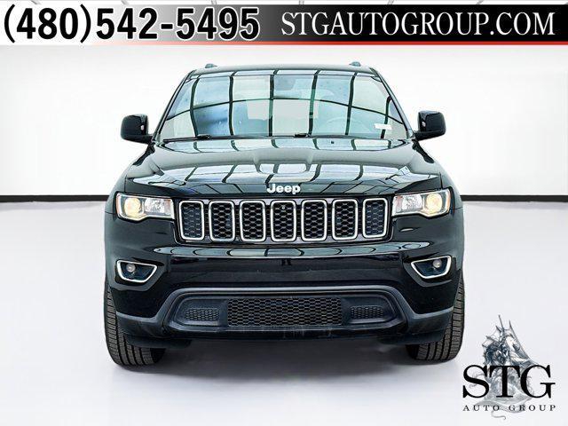 Photo of 2018 Diamond Black Crystal Pearlcoat Jeep Grand Cherokee