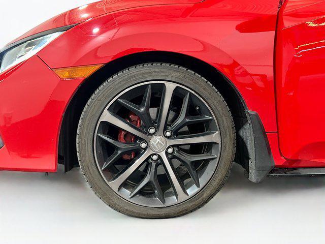 Photo of 2021 Red Honda Civic