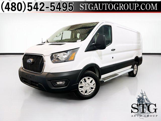 Photo of 2024 Oxford White Ford Transit-250