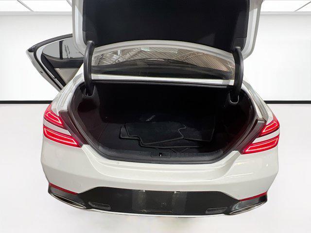 Photo of 2022 Uyuni White Genesis G70