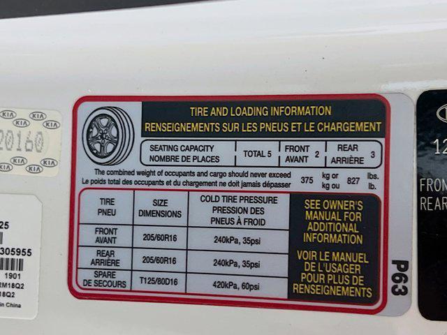 Photo of 2019 Clear White Kia Soul