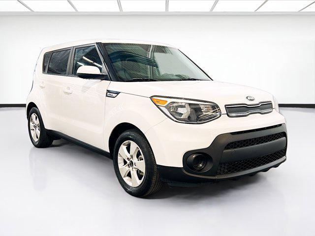 Photo of 2019 Clear White Kia Soul