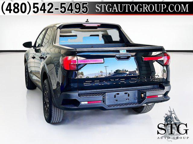 Photo of 2023 Phantom Black Hyundai SANTA CRUZ
