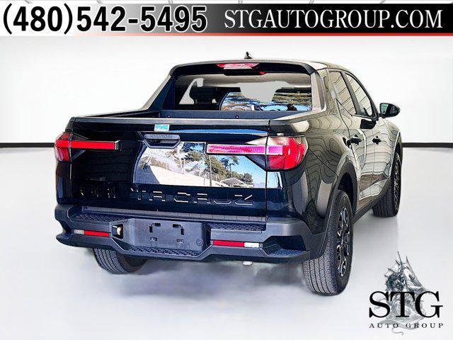 Photo of 2023 Phantom Black Hyundai SANTA CRUZ