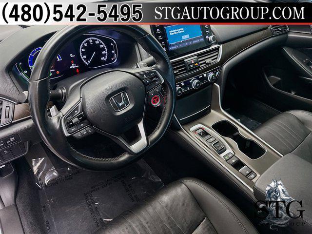 Photo of 2021 Platinum White Pearl Honda Accord Hybrid