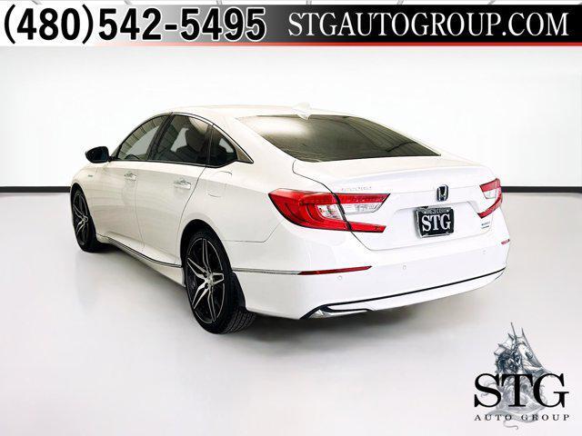Photo of 2021 Platinum White Pearl Honda Accord Hybrid