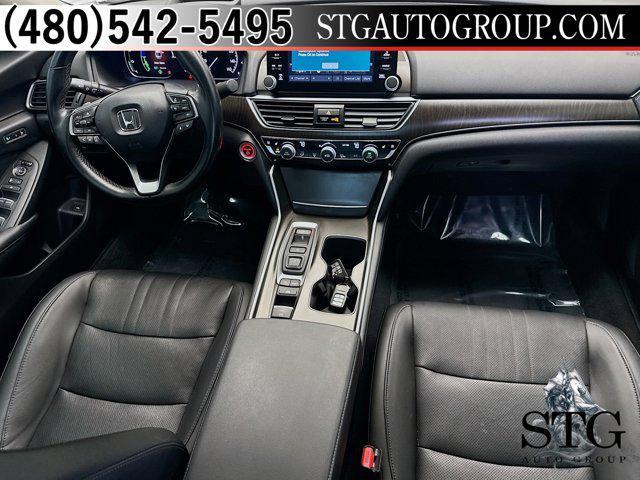 Photo of 2021 Platinum White Pearl Honda Accord Hybrid
