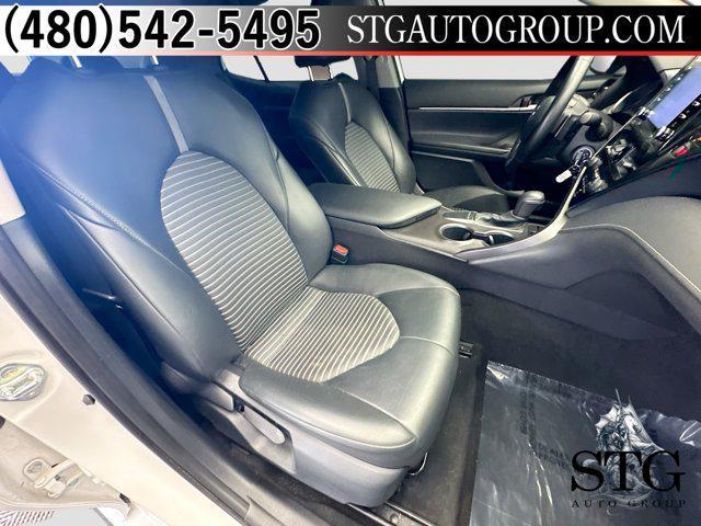 Photo of 2024 Ice Cap Toyota Camry