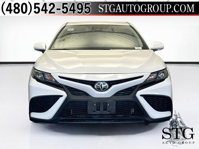 Photo of 2024 Ice Cap Toyota Camry