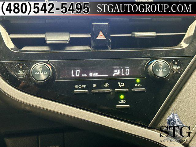Photo of 2024 Ice Cap Toyota Camry