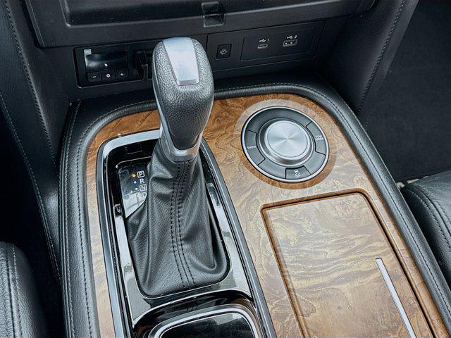 Photo of 2022 Super Black Nissan Armada