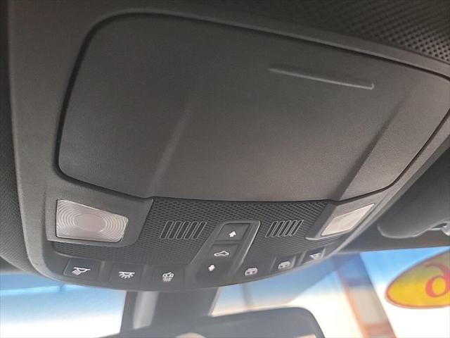 Photo of 2016 Velvet Lincoln MKX