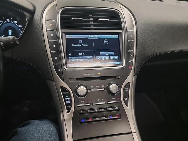 Photo of 2016 Velvet Lincoln MKX
