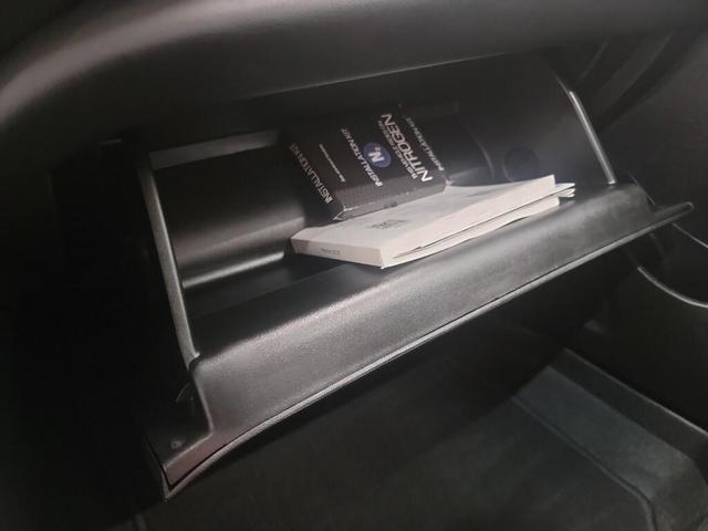 Photo of 2025 Summit White Chevrolet Malibu