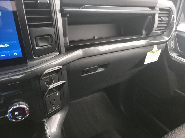 Photo of 2021 Oxford White Ford F-150