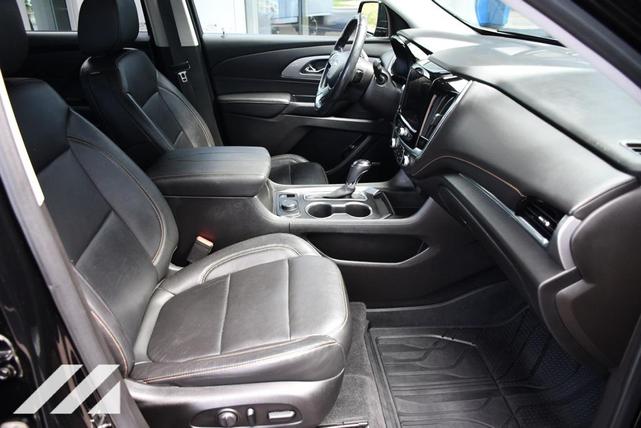 Photo of 2019 Mosaic Black Metallic Chevrolet Traverse