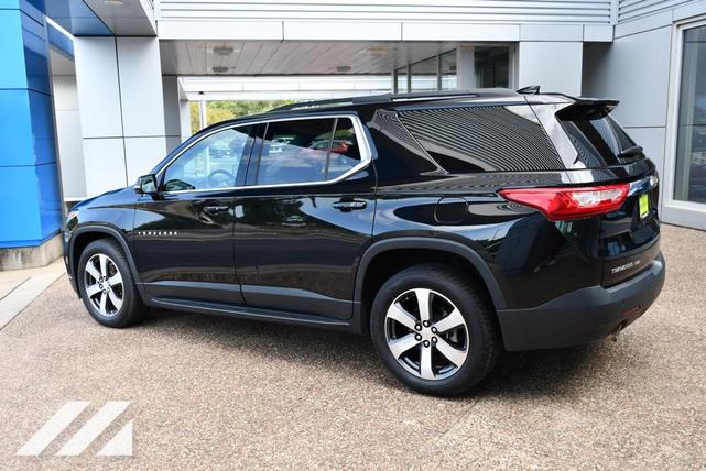 Photo of 2019 Mosaic Black Metallic Chevrolet Traverse