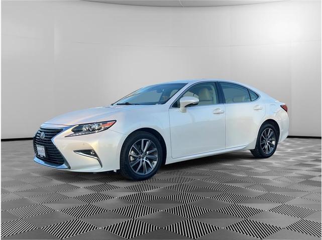 2016 Lexus Es 300h