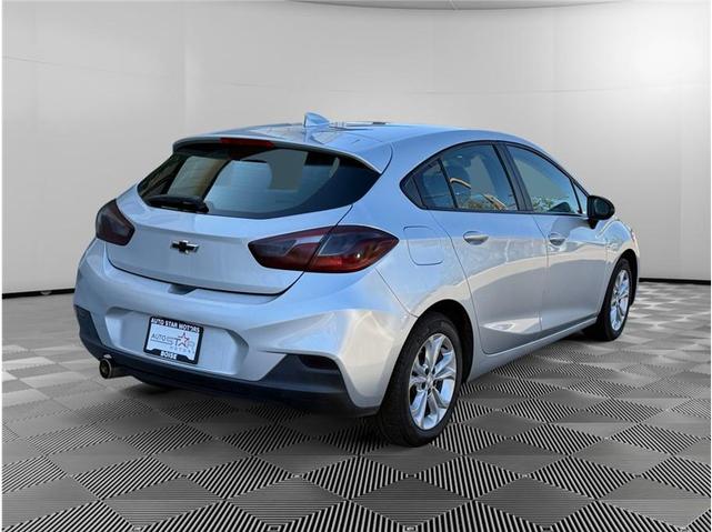 Photo of 2019 Silver Chevrolet Cruze