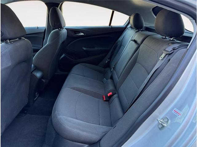 Photo of 2019 Silver Chevrolet Cruze