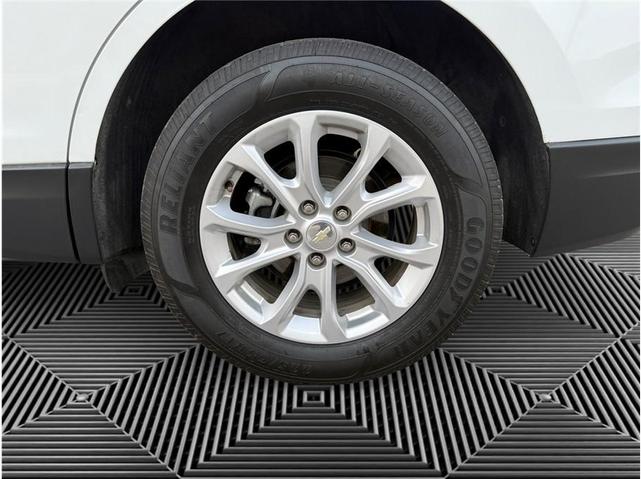 Photo of 2018 White Chevrolet Equinox