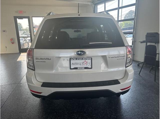 Photo of 2011 Satin White Pearl Subaru Forester