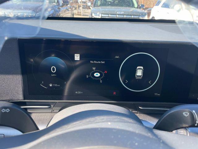 Photo of 2025 Atlas White Hyundai KONA