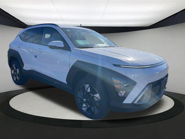 Photo of 2025 Atlas White Hyundai KONA