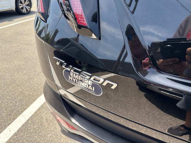 Photo of 2022 Phantom Black Hyundai TUCSON