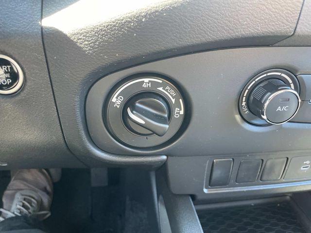 Photo of 2023 Super Black Nissan Frontier