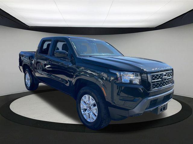 Photo of 2023 Super Black Nissan Frontier