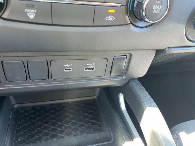 Photo of 2023 Super Black Nissan Frontier