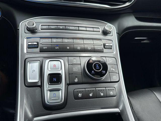 Photo of 2022 Shimmering Silver Hyundai SANTA FE