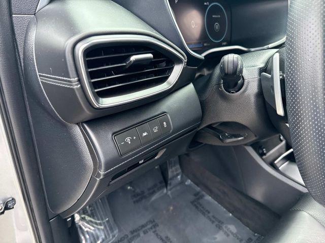 Photo of 2022 Shimmering Silver Hyundai SANTA FE