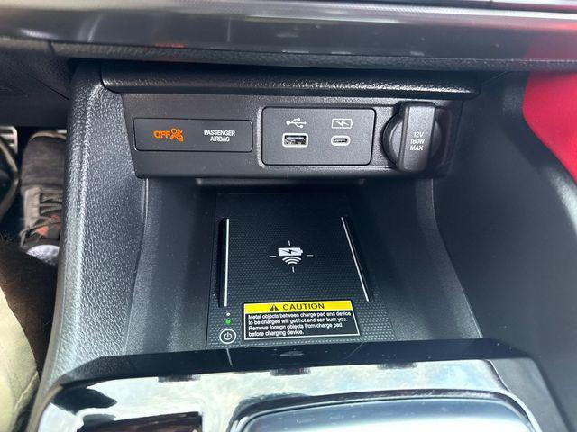 Photo of 2024 Platinum White Pearl Acura Integra