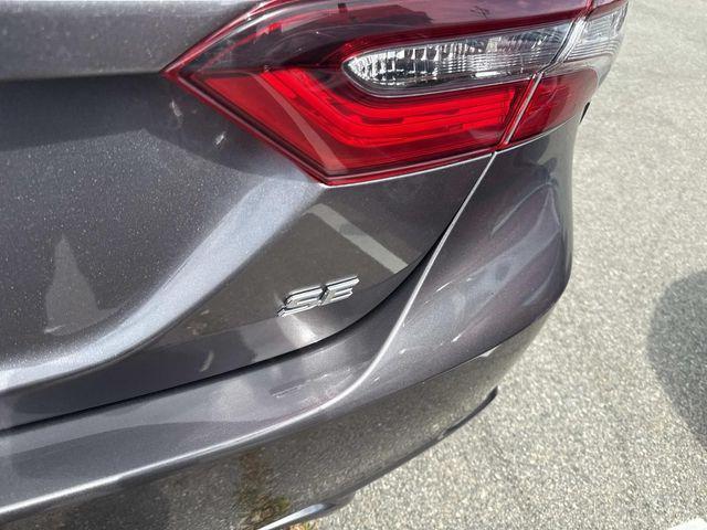Photo of 2023 Gray Toyota Camry