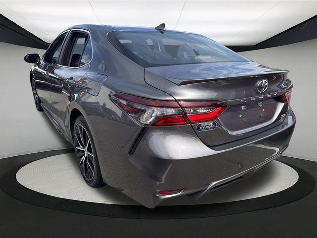 Photo of 2023 Gray Toyota Camry