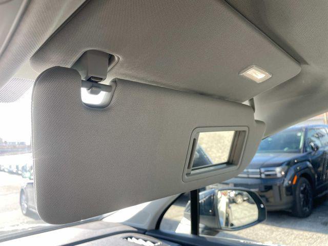 Photo of 2024 Mythos Black Metallic Audi Q7