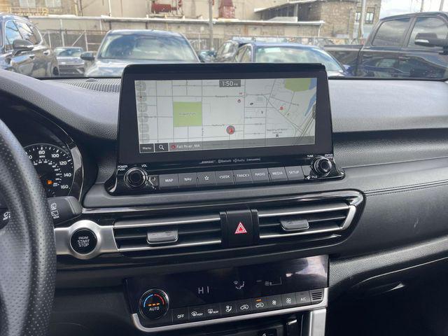 Photo of 2023 Cherry Black Kia Seltos