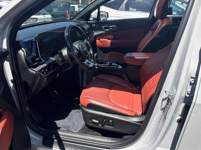 Photo of 2023 Wolf Gray Kia Sportage