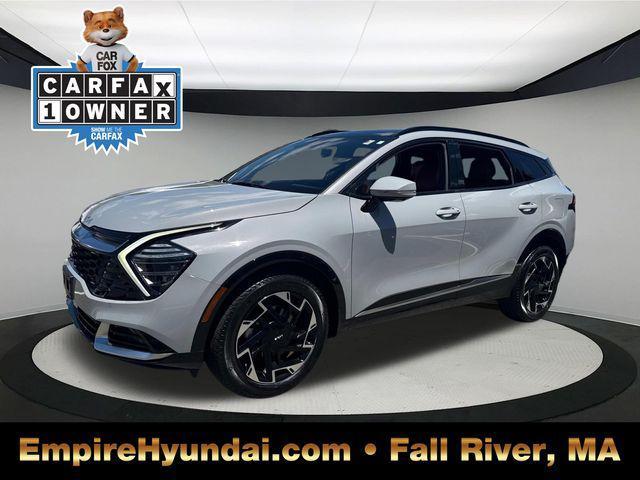 Photo of 2023 Wolf Gray Kia Sportage